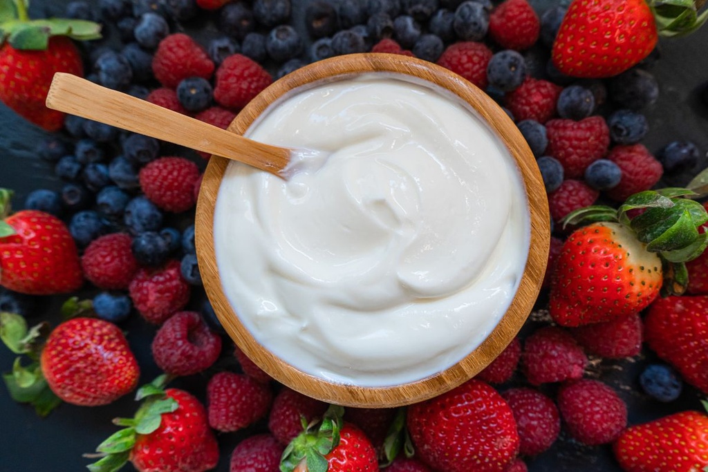 Fruit yogurt