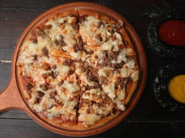 Sausage Pizza