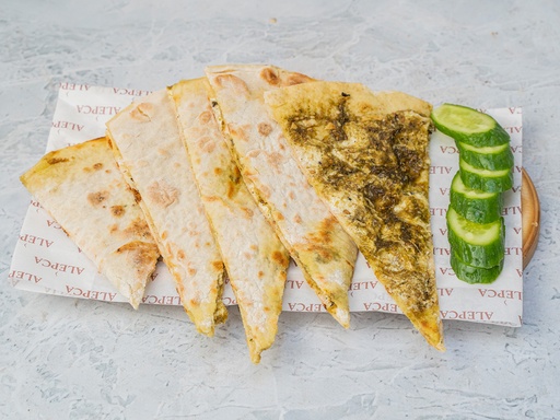 زعتر منقوشة